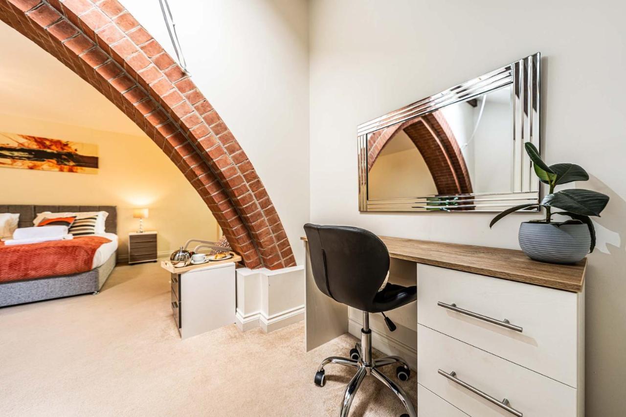 Grade 2 Listed Converted Church, Within 750Yrds To Southsea Beach Портсмът Екстериор снимка