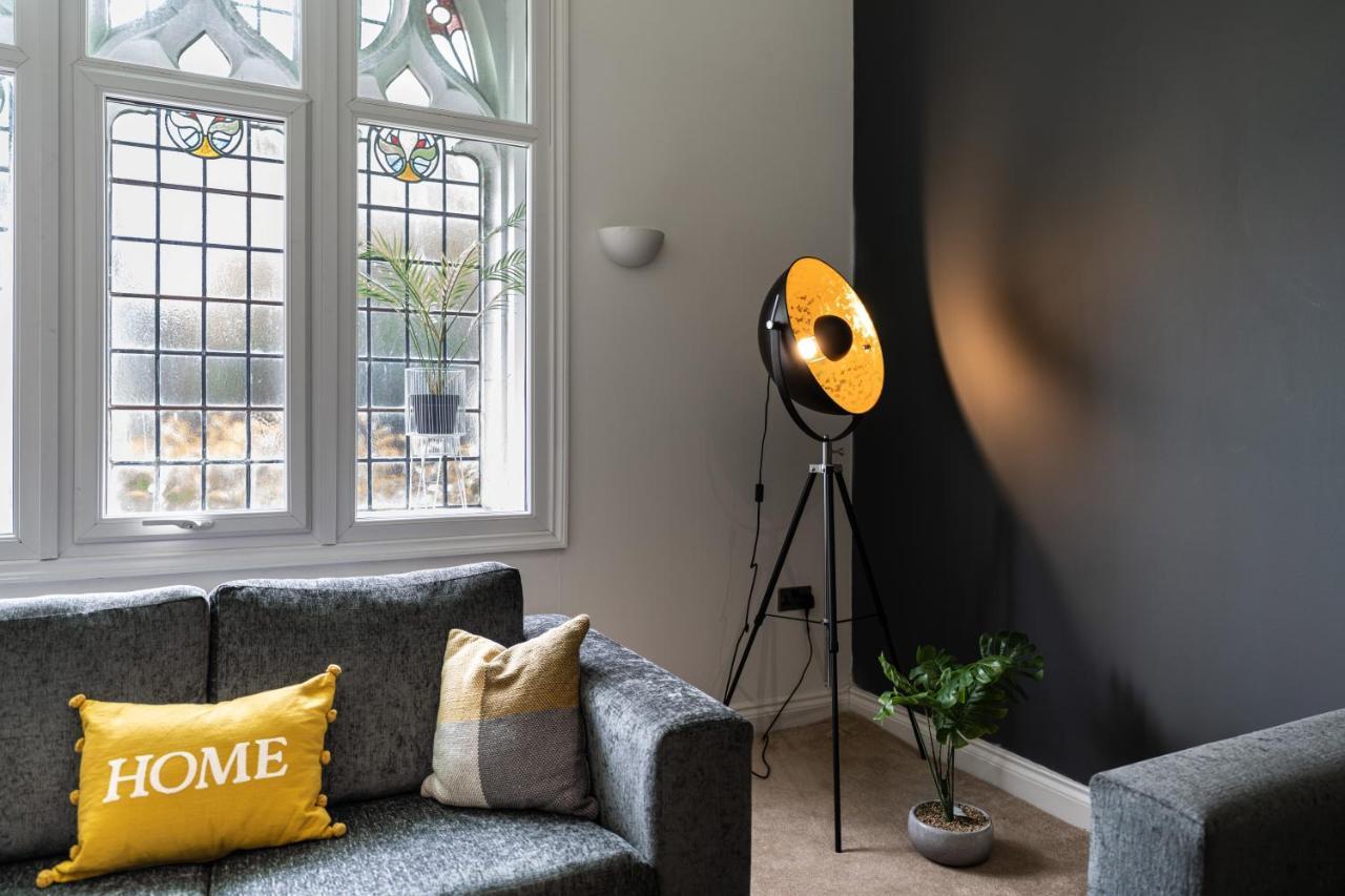 Grade 2 Listed Converted Church, Within 750Yrds To Southsea Beach Портсмът Екстериор снимка